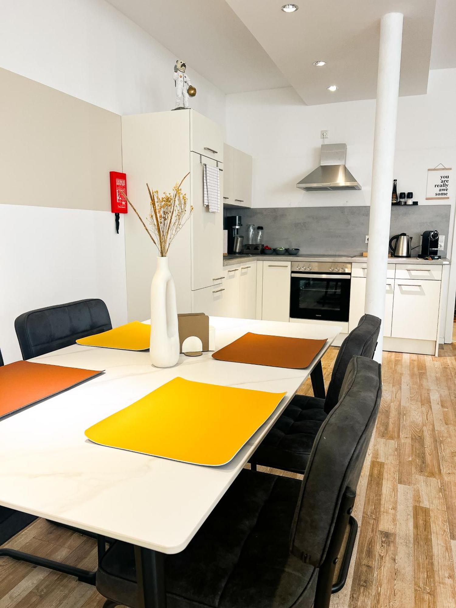 Qonroom - As Individual As You - Minden Kaiserstrasse الغرفة الصورة